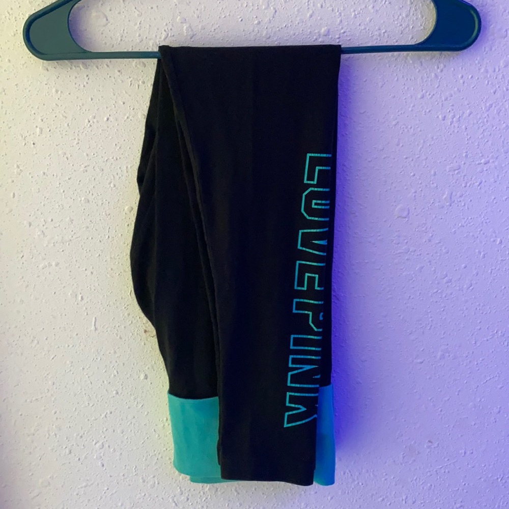 PINK Victoria’s secret YOGA leggings